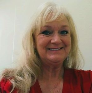 Meet your Posher, Layne